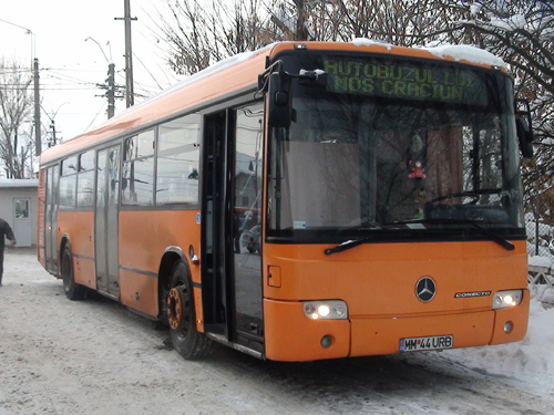 Autobuzul lui Mos Craciun (c) eMM.ro